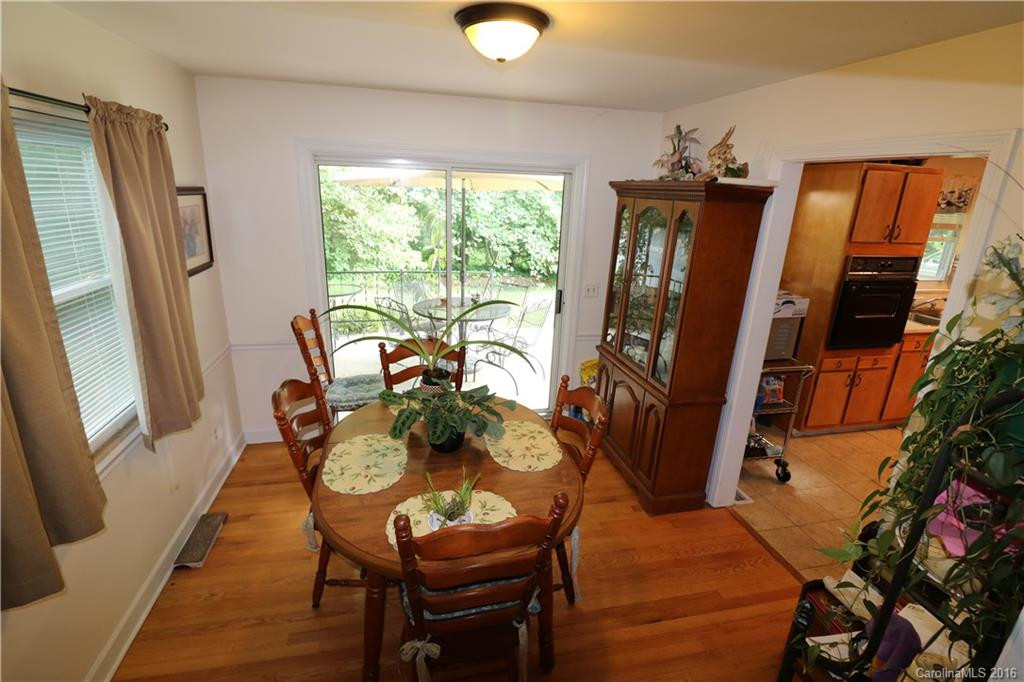 112 Brookdale Avenue - Photo 9