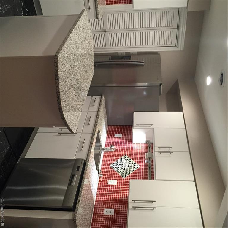 5 Lakemoor Lane #5 - Photo 3