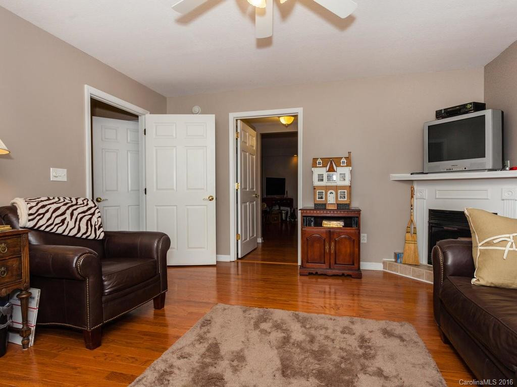 27 Worthington Lane - Photo 15