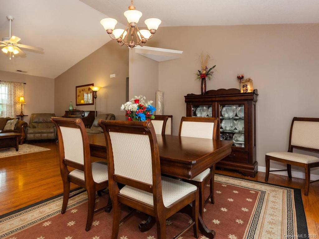 27 Worthington Lane - Photo 9