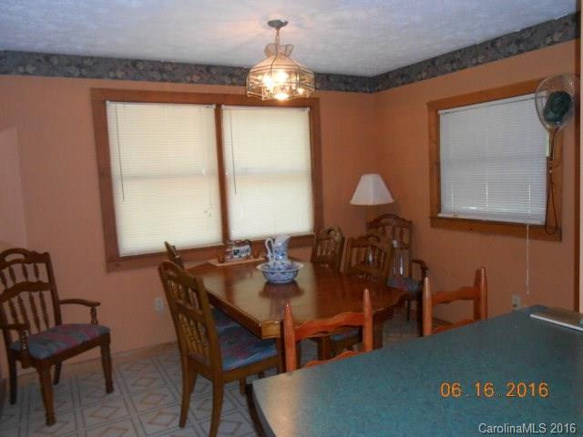310 Oakwood Drive - Photo 6