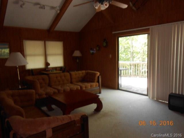 310 Oakwood Drive - Photo 7