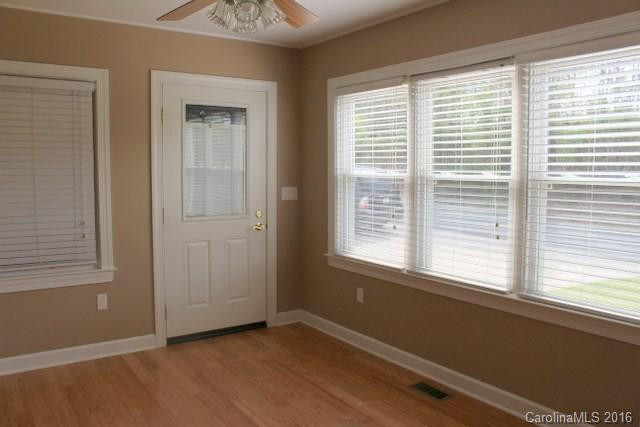 109 Indian Trail - Photo 5