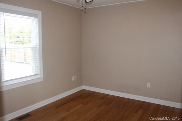 109 Indian Trail - Photo 9