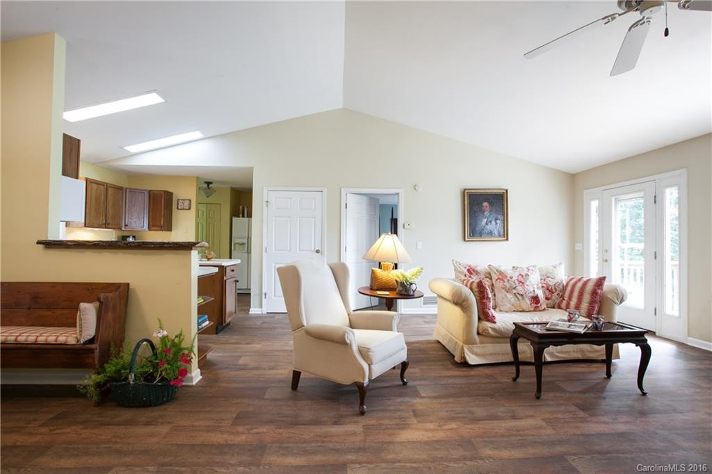 7 Starlight Drive #250 - Photo 13