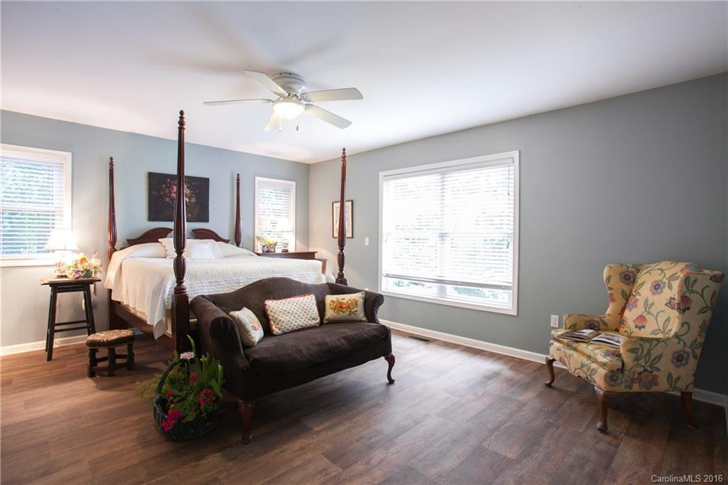 7 Starlight Drive #250 - Photo 14
