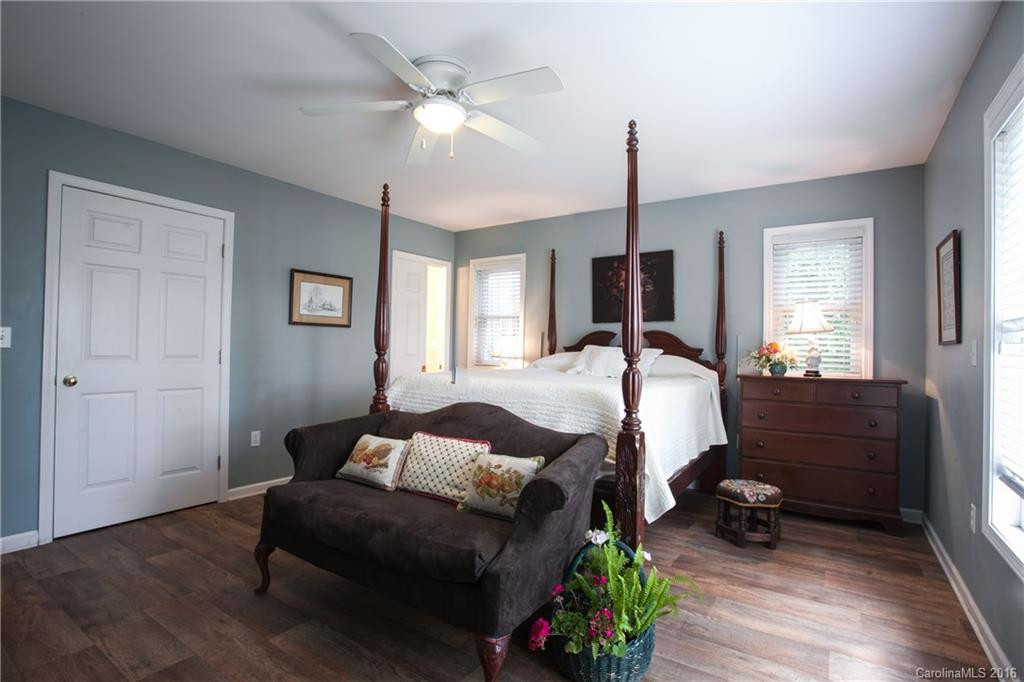 7 Starlight Drive #250 - Photo 15