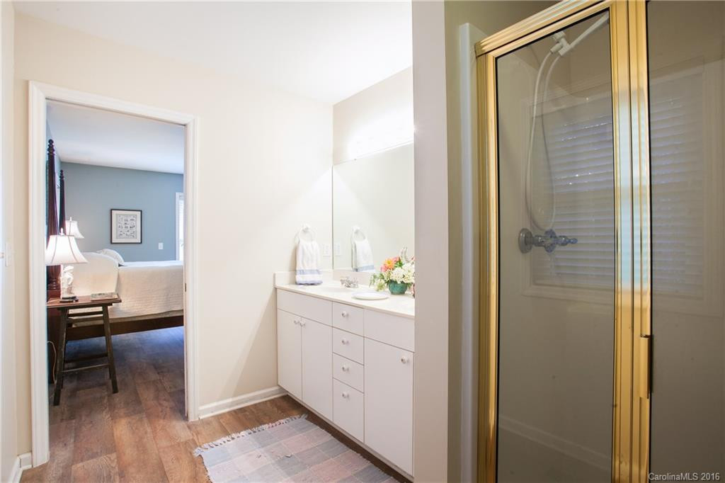 7 Starlight Drive #250 - Photo 17