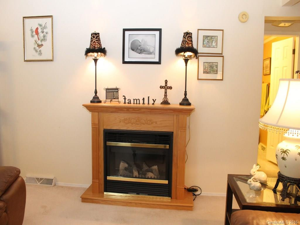 254 Laurelwood Lane #49 - Photo 2