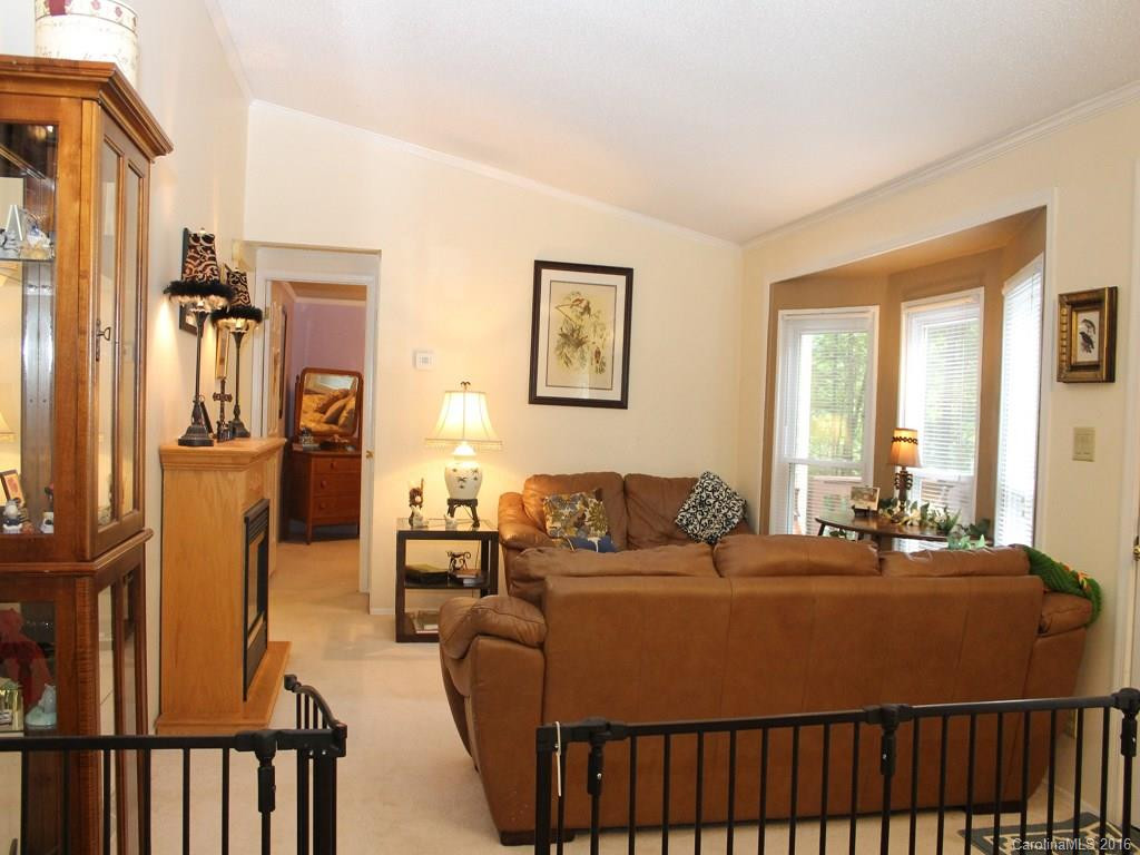 254 Laurelwood Lane #49 - Photo 3