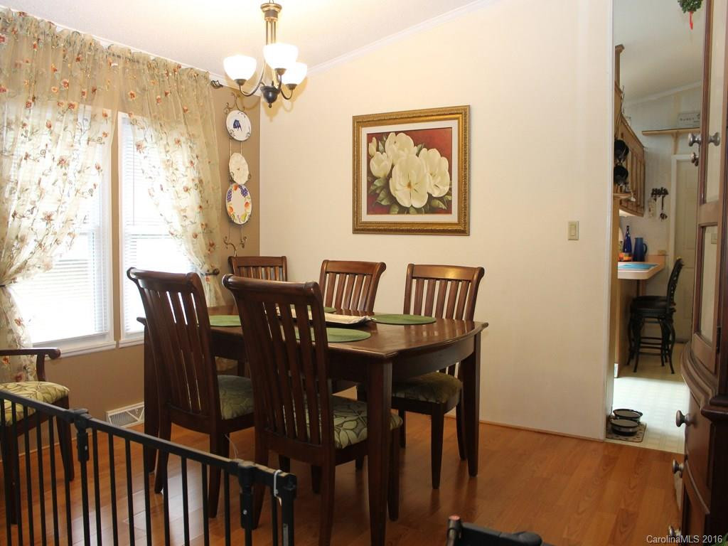 254 Laurelwood Lane #49 - Photo 6