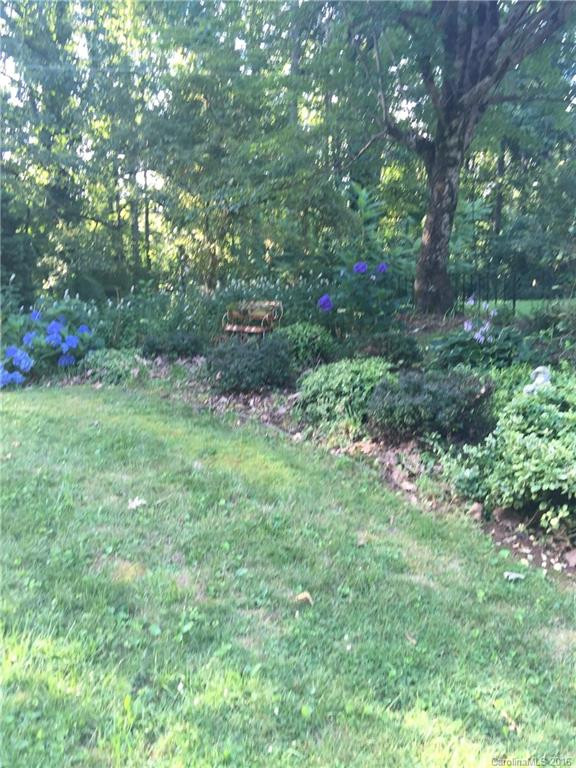 2160 Gilliam Mountain Road - Photo 2