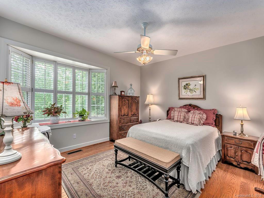 90 Berkshire None - Photo 11