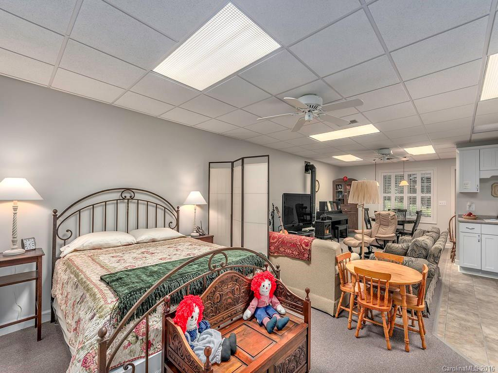 90 Berkshire None - Photo 18