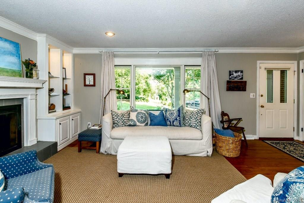 81 Millbrook Drive - Photo 4
