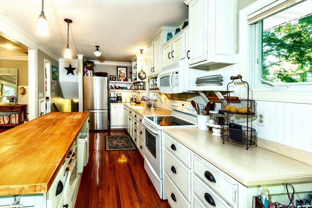 81 Millbrook Drive - Photo 10