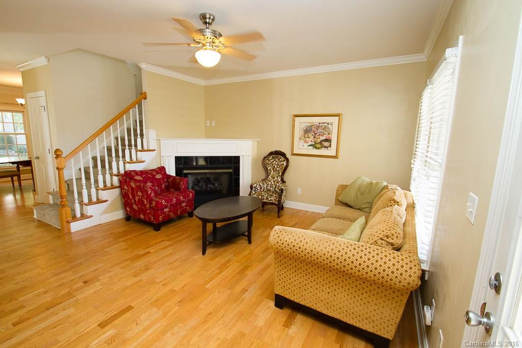 117 White Ash Drive - Photo 4