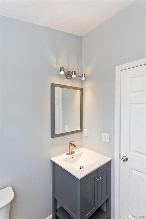 16 Holcombe Road - Photo 13