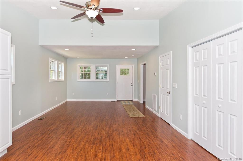 16 Holcombe Road - Photo 5
