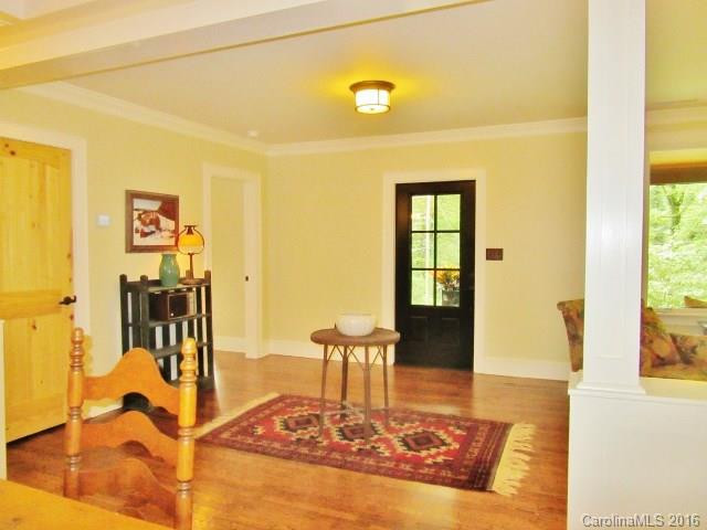 316 Crystal Springs Drive - Photo 3