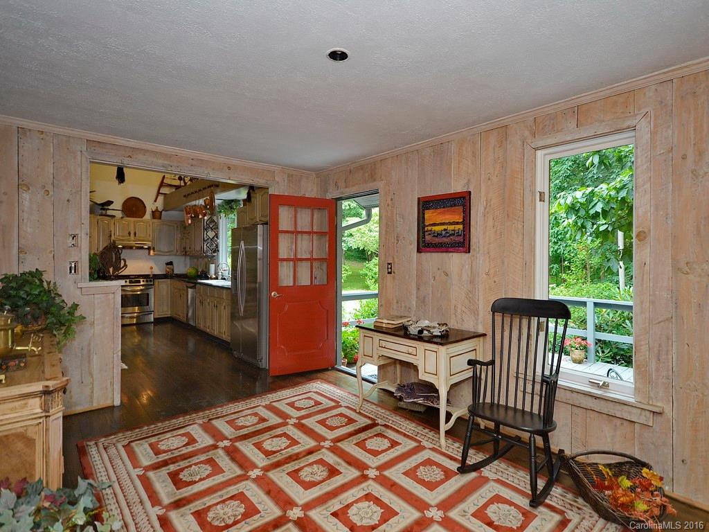 1190 Pinnacle Mountain Road - Photo 12