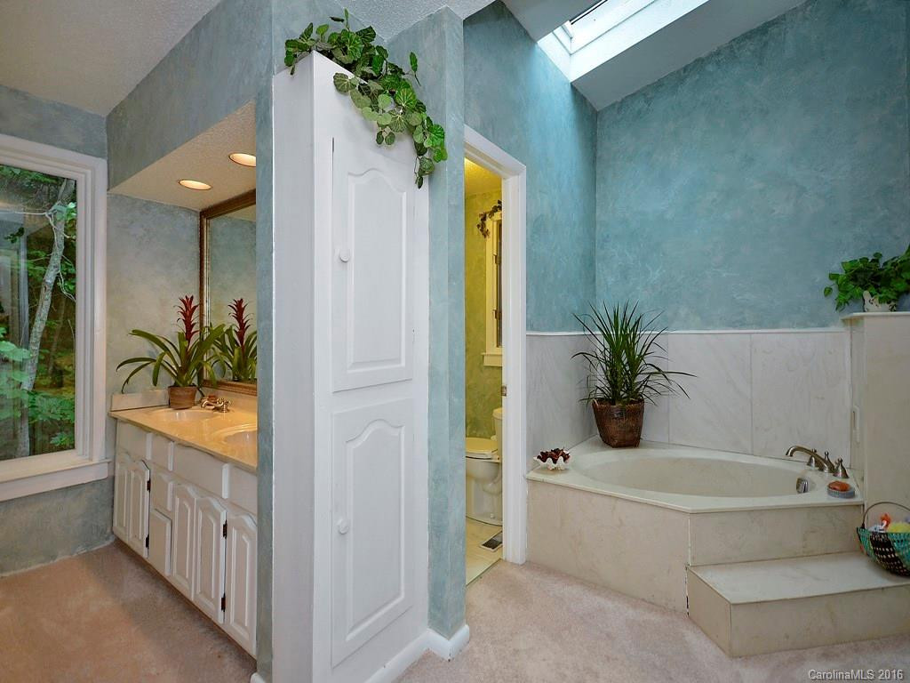1190 Pinnacle Mountain Road - Photo 17