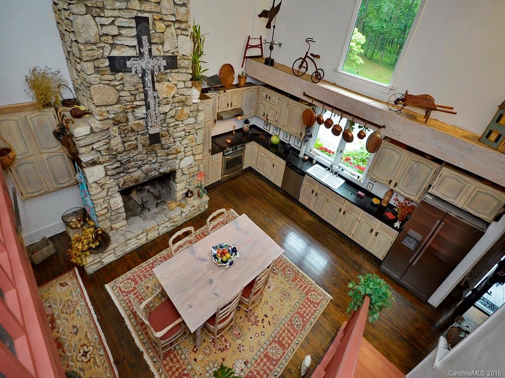 1190 Pinnacle Mountain Road - Photo 9