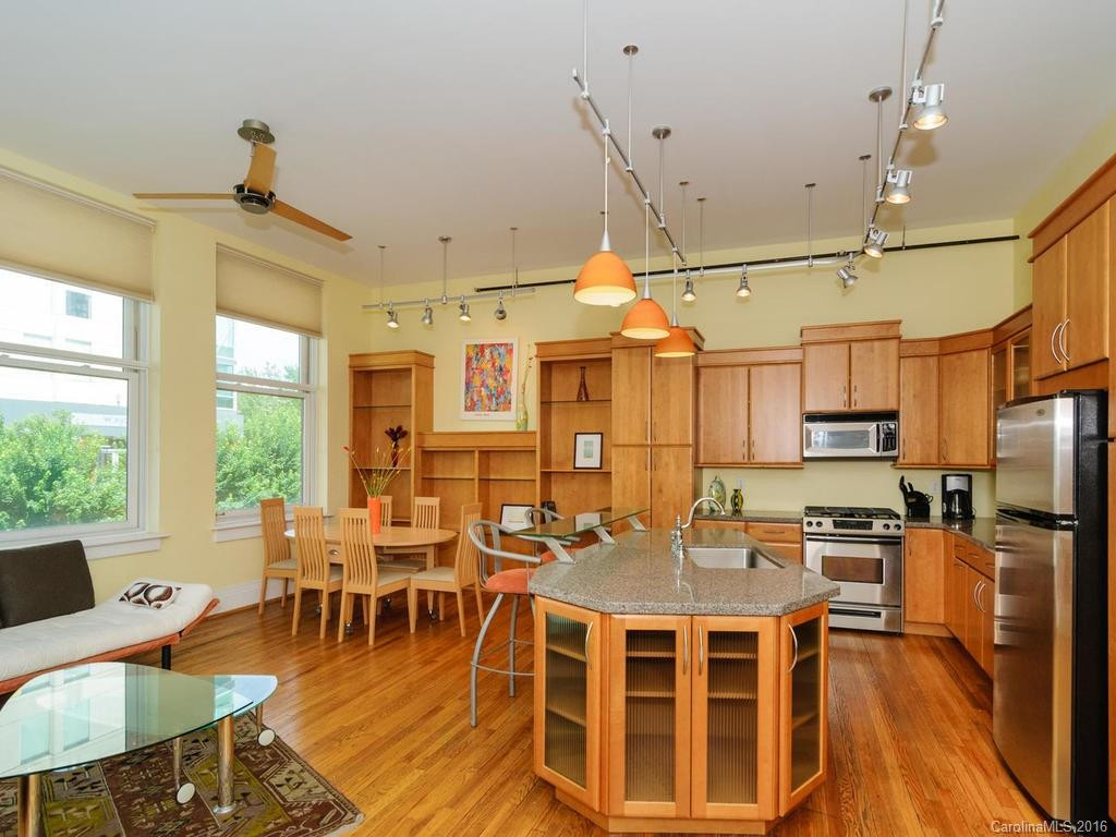 52 Biltmore Avenue #201 - Photo 8