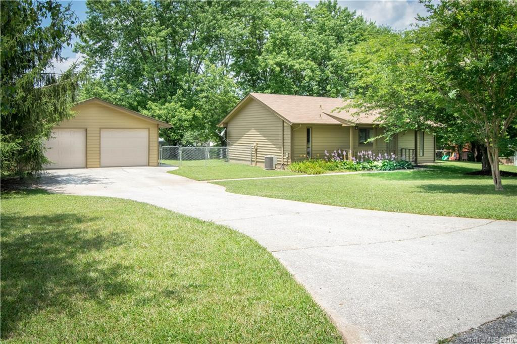 8 Apple Blossom Lane #20
