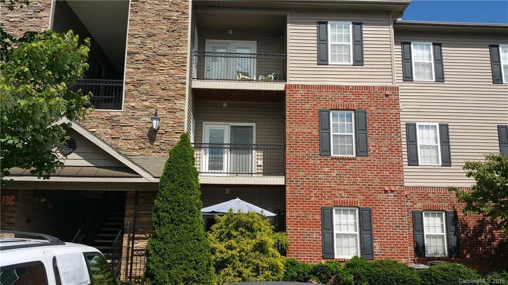 334 Appeldoorn Circle #334