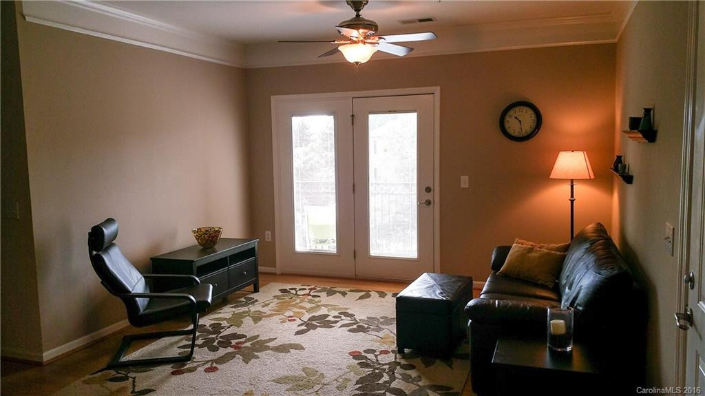 334 Appeldoorn Circle #334 - Photo 2