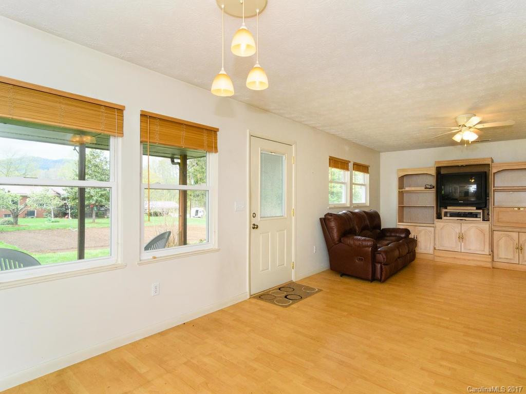 339 Garden Lane - Photo 14