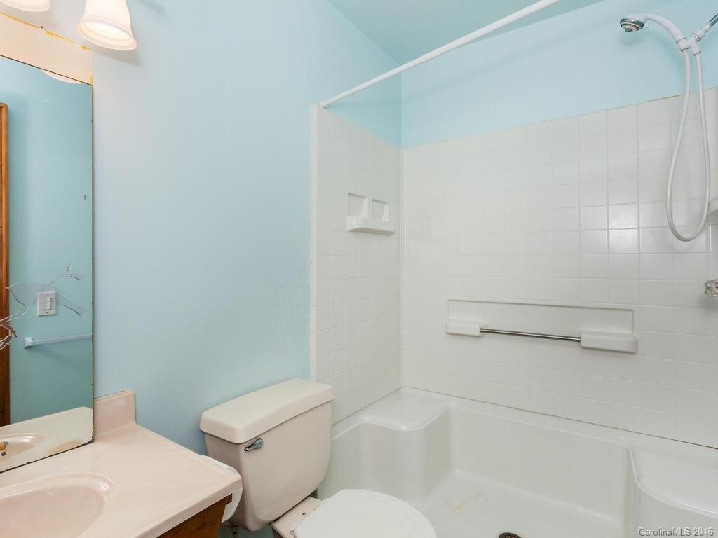 1410 Red Maple Drive - Photo 17