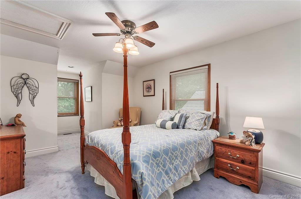301 Mountain Laurel None - Photo 11