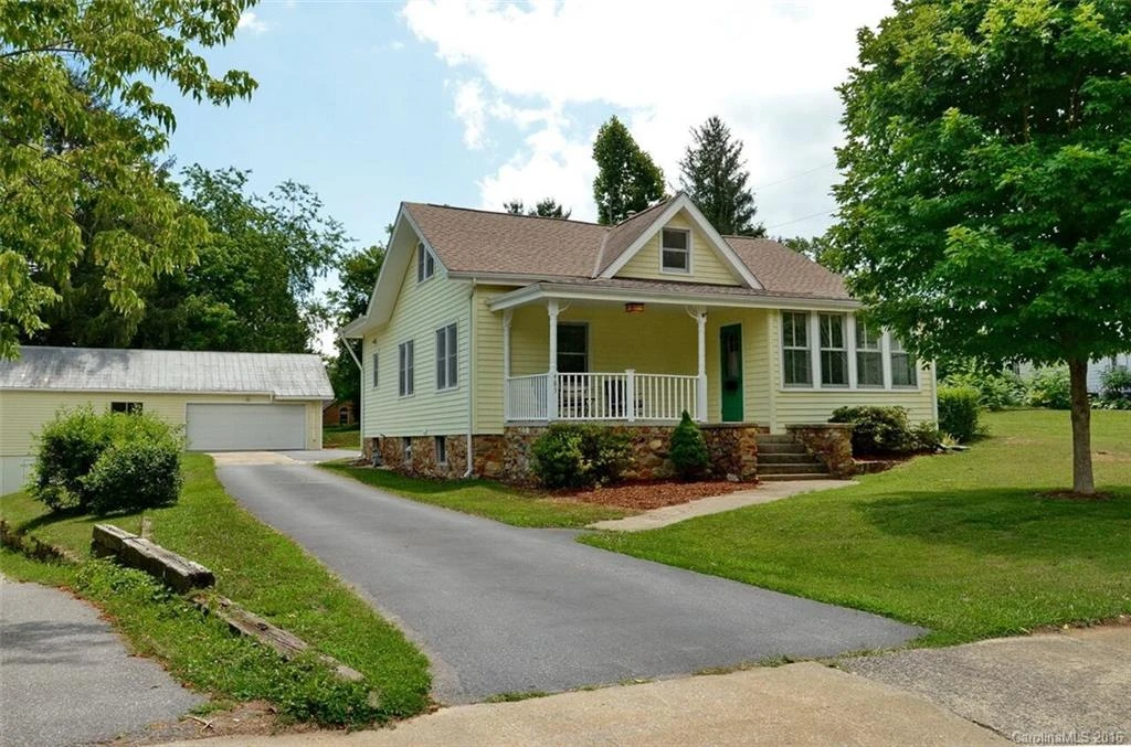 483 Country Club Road