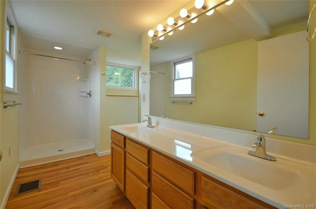 483 Country Club Road - Photo 8
