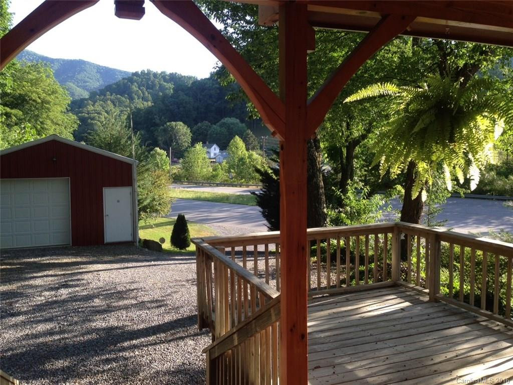 628 Jonathan Creek Road - Photo 18