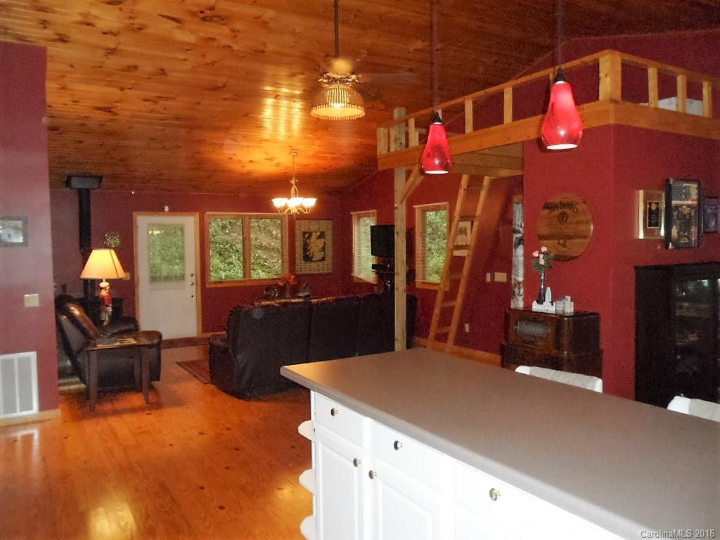 628 Jonathan Creek Road - Photo 10
