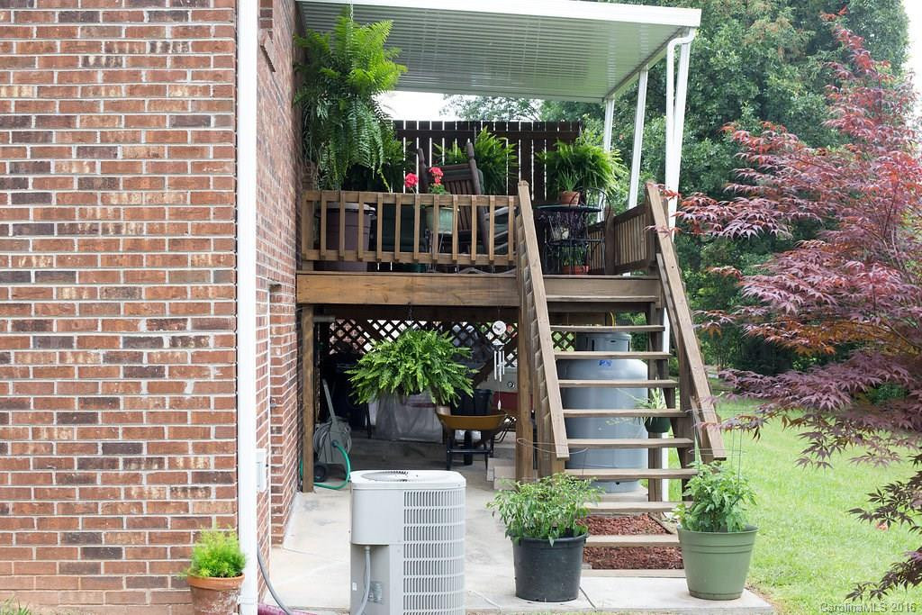 410-F Oak Street - Photo 16
