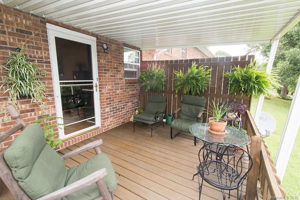 410-F Oak Street - Photo 18