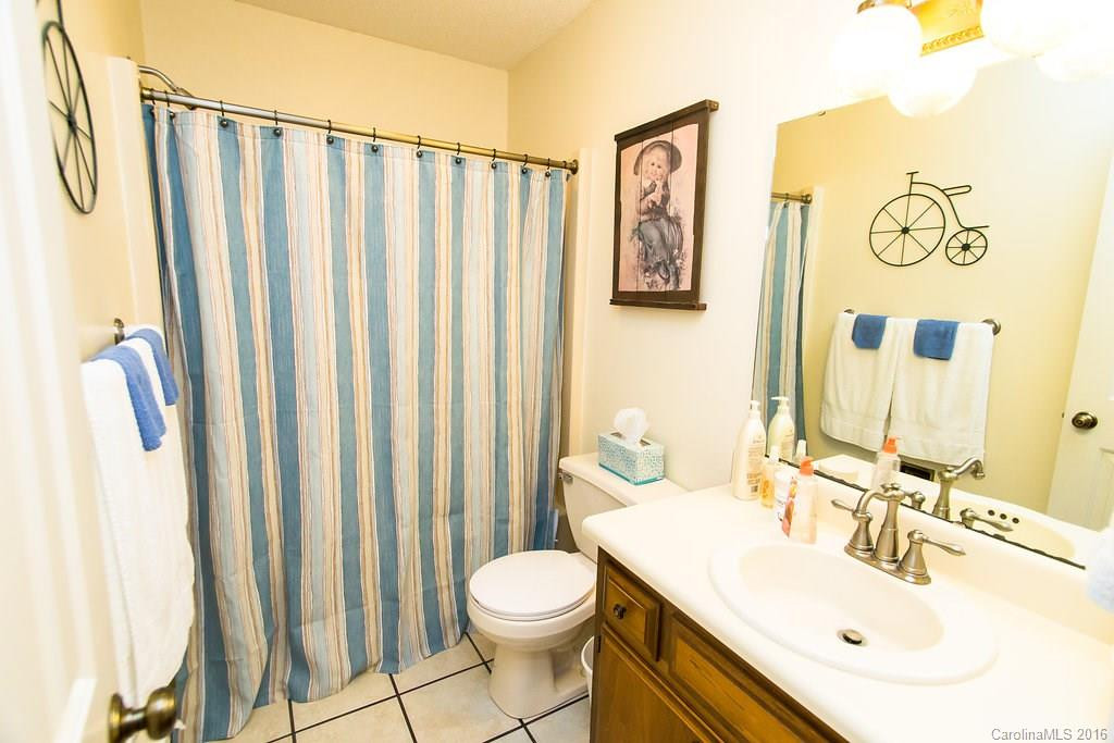 410-F Oak Street - Photo 5