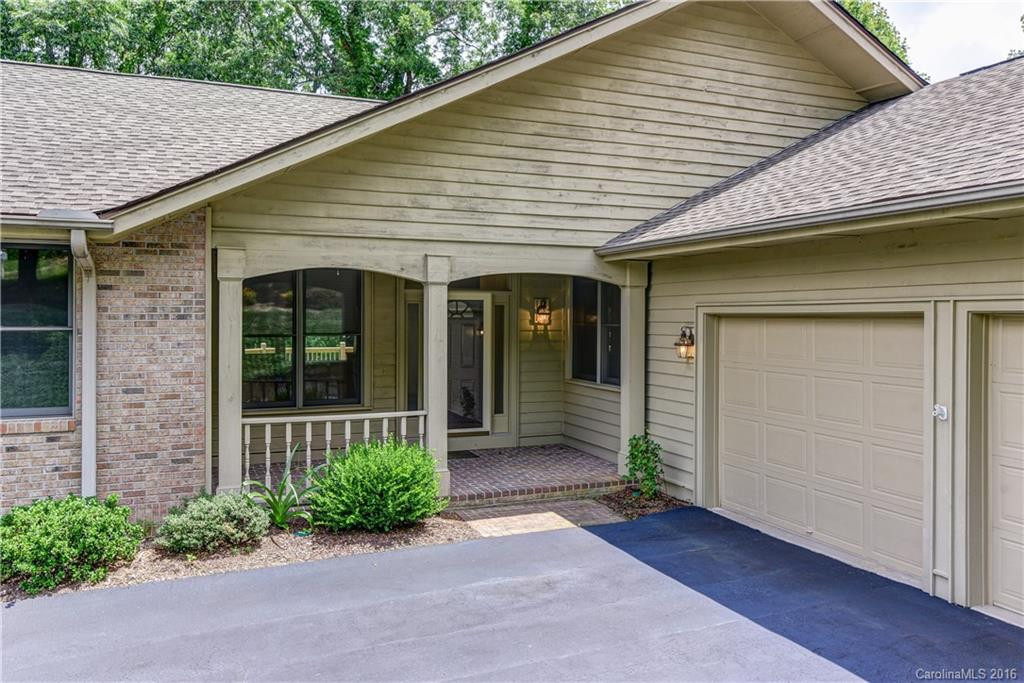 103 Bellshire Drive - Photo 2