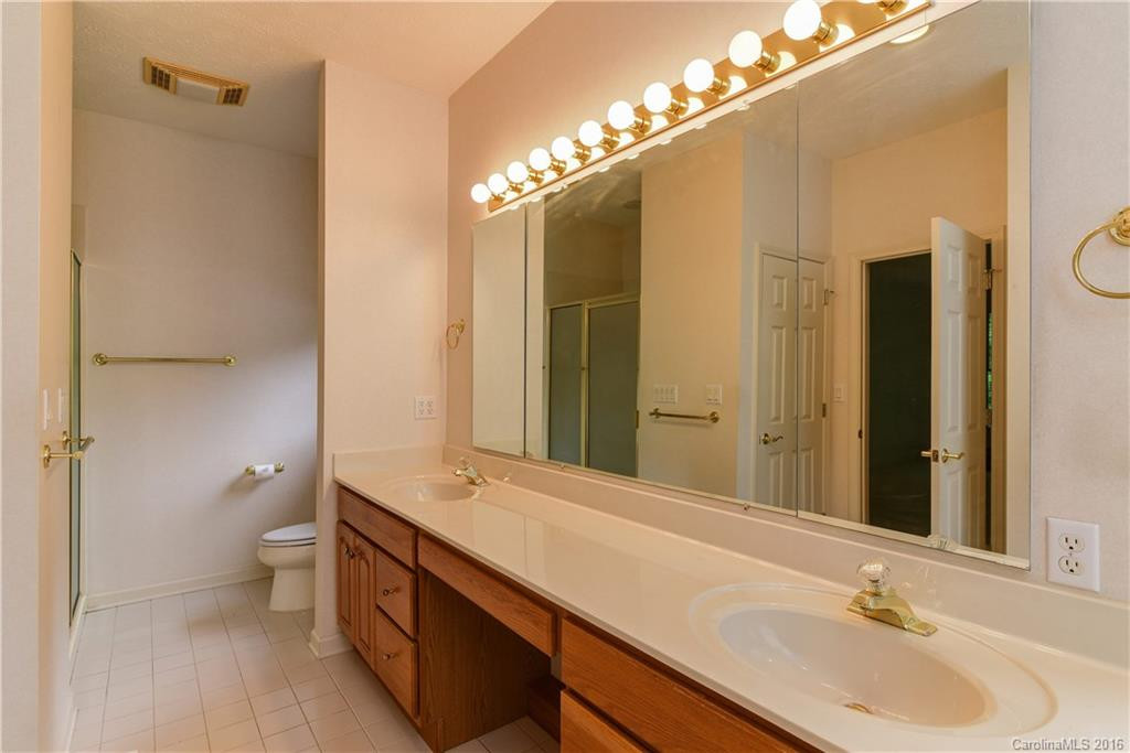 103 Bellshire Drive - Photo 18