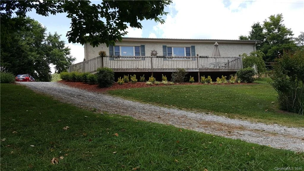5147 Old Clear Creek Road
