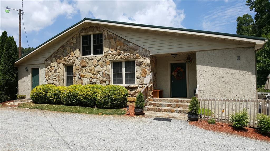 5147 Old Clear Creek Road - Photo 2