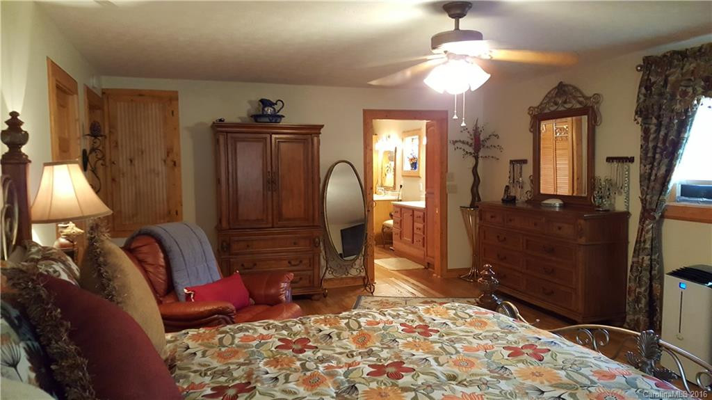5147 Old Clear Creek Road - Photo 17