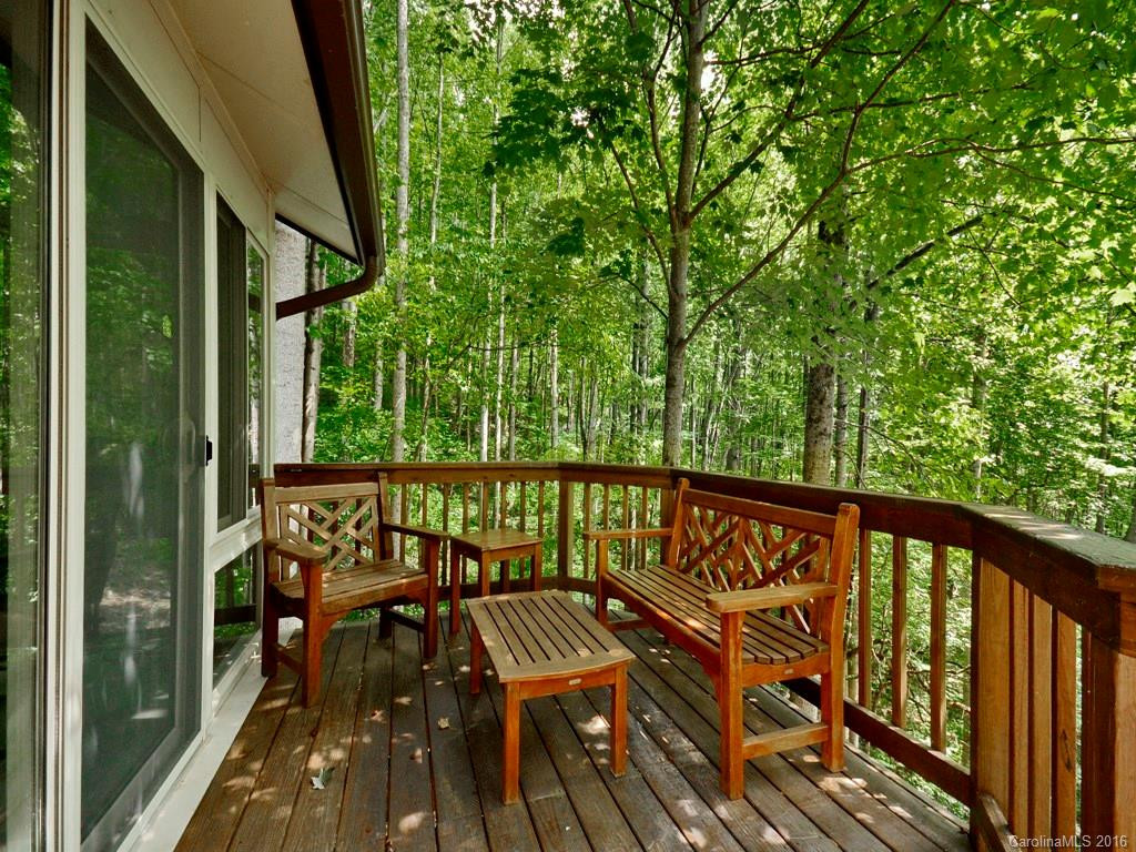 13 Breezeway Drive - Photo 16