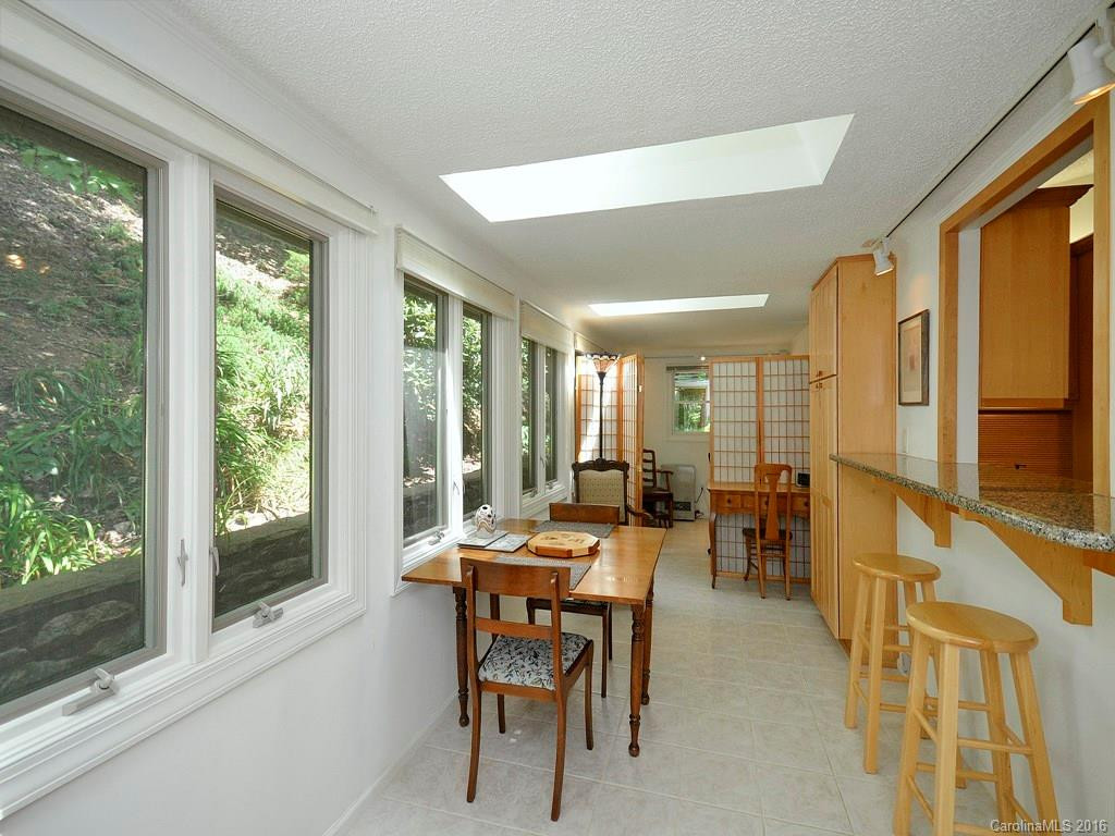 13 Breezeway Drive - Photo 9