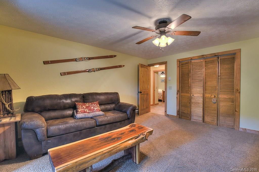 26 Walnut Drive - Photo 24