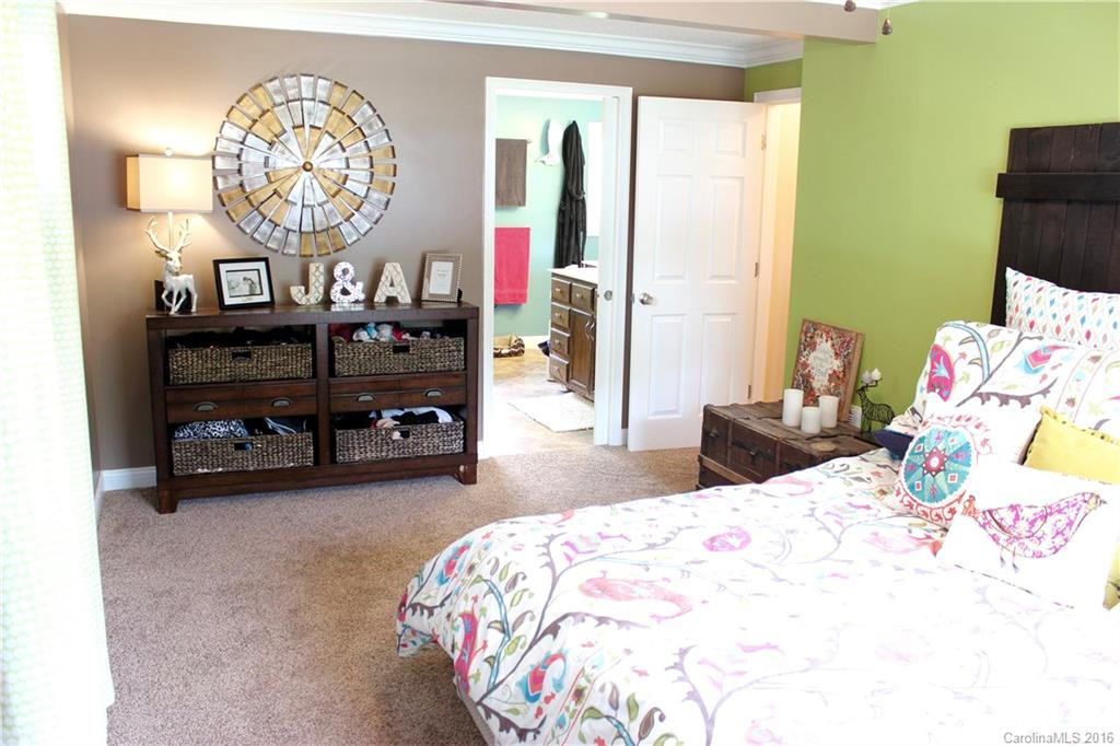 9232 Boylston Highway - Photo 12